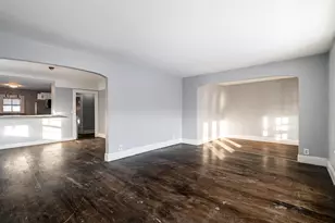 1747 S 28th St, Milwaukee, WI 53215 - Photo 6