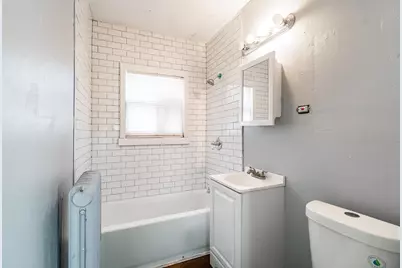 1747 S 28th St, Milwaukee, WI 53215 - Photo 12