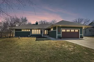 6801 Lorraine Cir, Racine, WI 53185 - Photo 2