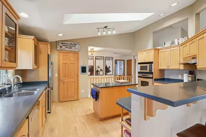6801  Lorraine Cir, Racine, WI 53185 - Photo 22