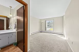 11957 W Appleton Ave, Milwaukee, WI 53224 - Photo 14