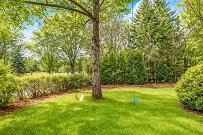 923 W Montclaire Ave, Glendale, WI 53217 - Photo 38