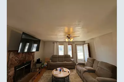 6908 W Greenbrook Ct, Milwaukee, WI 53223 - Photo 16