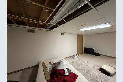 6908 W Greenbrook Ct, Milwaukee, WI 53223 - Photo 62