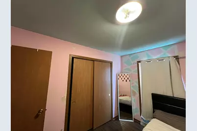 6908 W Greenbrook Ct, Milwaukee, WI 53223 - Photo 36