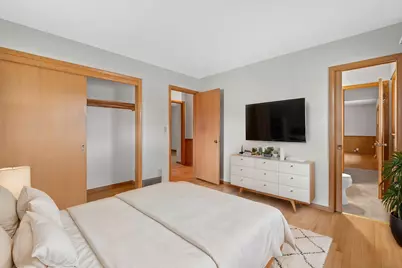 4884 W Willow Rd, Brown Deer, WI 53223 - Photo 20