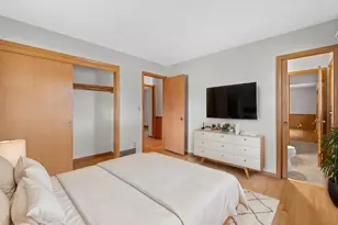 4884 W Willow Rd, Brown Deer, WI 53223 - Photo 20