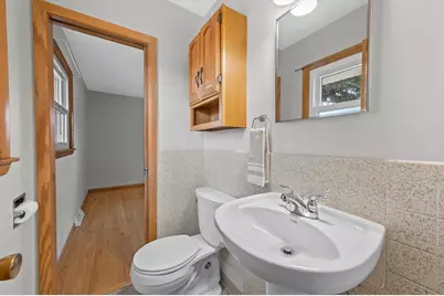 4884 W Willow Rd, Brown Deer, WI 53223 - Photo 22