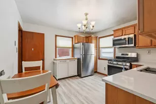 4271 S 5th St, Milwaukee, WI 53207 - Photo 6