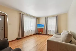 4271 S 5th St, Milwaukee, WI 53207 - Photo 4