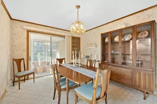 1217 Fairway Dr, Racine, WI 53405 - Photo 10