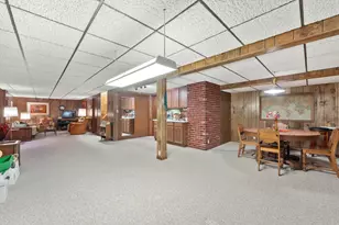 1217 Fairway Dr, Racine, WI 53405 - Photo 18