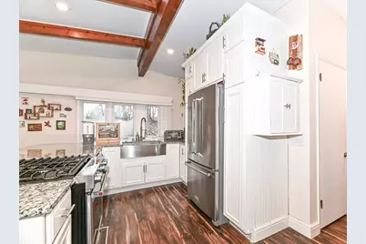 17835  Maple Tree Ln, Brookfield, WI 53045 - Photo 4