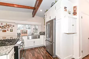 17835 Maple Tree Ln, Brookfield, WI 53045 - Photo 4