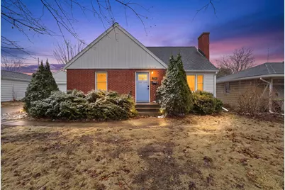 242  Wisconsin St, Mayville, WI 53050 - Photo 24