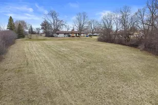 5826 Sugarbush Ln, Greendale, WI 53129 - Photo 36