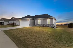 510 N Helena St, Campbellsport, WI 53010 - Photo 32