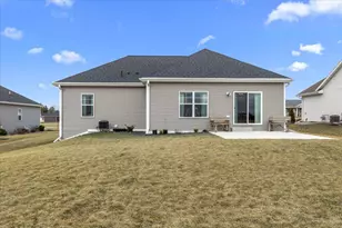 510 N Helena St, Campbellsport, WI 53010 - Photo 28