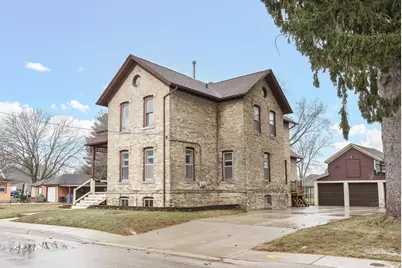 1212 S 3rd St, Watertown, WI 53094 - Photo 2