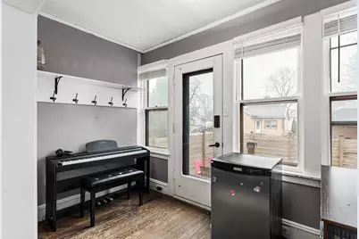 1212 S 3rd St, Watertown, WI 53094 - Photo 12