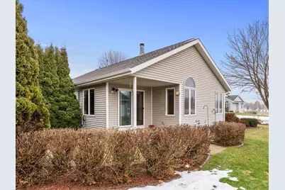 1510  Blue Heron Dr, Two Rivers, WI 54241 - Photo 6