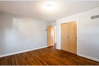 9825 W Concordia Ave, Milwaukee, WI 53222 - Photo 16