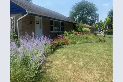 9825 W Concordia Ave, Milwaukee, WI 53222 - Photo 4