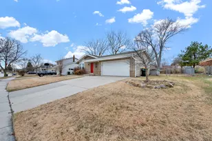 7679 S Lenox Ave, Oak Creek, WI 53154 - Photo 20