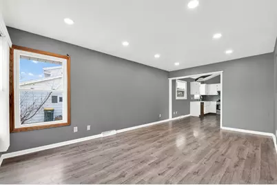 7679 S Lenox Ave, Milwaukee, WI 53154 - Photo 2