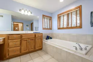 18840 Saratoga Ct, Brookfield, WI 53045 - Photo 28