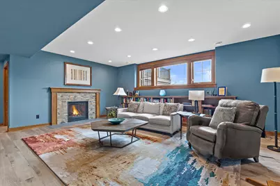 W243N2743  Creekside Dr, Pewaukee, WI 53072 - Photo 52