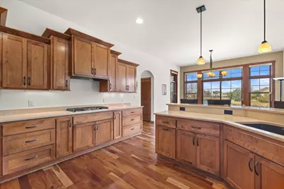 W243N2743  Creekside Dr, Pewaukee, WI 53072 - Photo 20