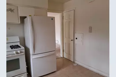 1554 E Glendale Ave #1556, Shorewood, WI 53211 - Photo 12