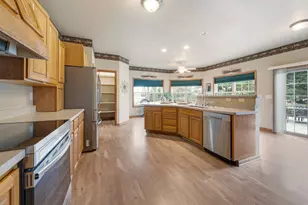 4075 Wexford Circle, Richfield, WI 53076 - Photo 2