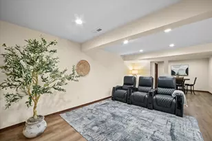 544 Wild Oak Rd, Hartland, WI 53029 - Photo 34