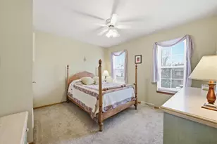 944 Ridgeway Cir, Fredonia, WI 53021 - Photo 16