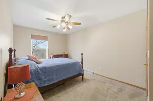 944 Ridgeway Cir, Fredonia, WI 53021 - Photo 20