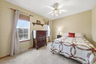 944 Ridgeway Cir, Fredonia, WI 53021 - Photo 18