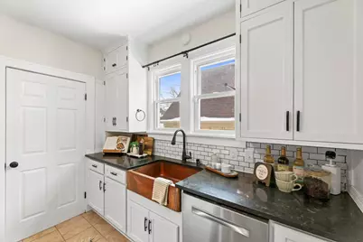 2356 N 66th St, Wauwatosa, WI 53213 - Photo 10