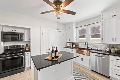 2356 N 66th St, Wauwatosa, WI 53213 - Photo 8