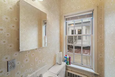 917  Main St, Racine, WI 53403 - Photo 38