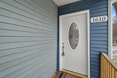 1610  Liberty St, Racine, WI 53404 - Photo 6
