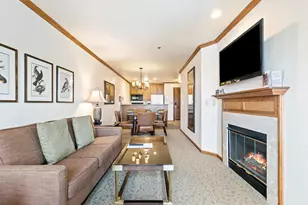 101 Osthoff Ave, Elkhart Lake, WI 53020 - Photo 16