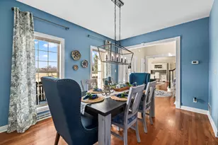 W292N3296 Summerhill Rd, Delafield, WI 53072 - Photo 16