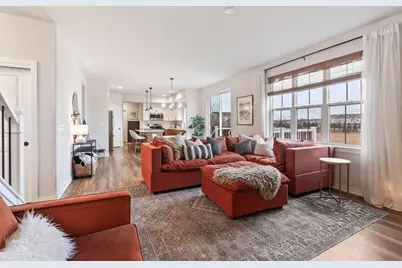 1331  Bluestem Trl, Oconomowoc, WI 53066 - Photo 12