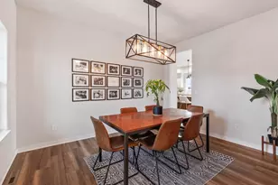 1331 Bluestem Trl, Oconomowoc, WI 53066 - Photo 10