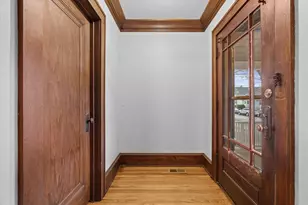 2665 S 29th St, Milwaukee, WI 53215 - Photo 2