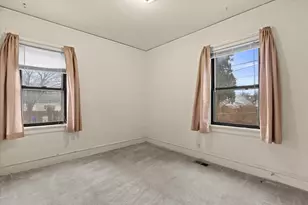 2665 S 29th St, Milwaukee, WI 53215 - Photo 14