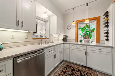 4771 N Woodruff Ave, Whitefish Bay, WI 53211 - Photo 16