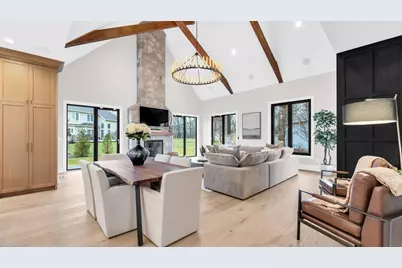 525  Maple St, Lake Geneva, WI 53147 - Photo 16